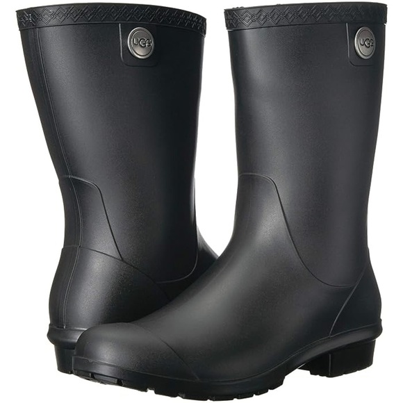 UGG Women's Sienna Matte Rain Boots | Color/Black | NEW!!☔️⛈️🌧️🌦️☔️ - Picture 1 of 16